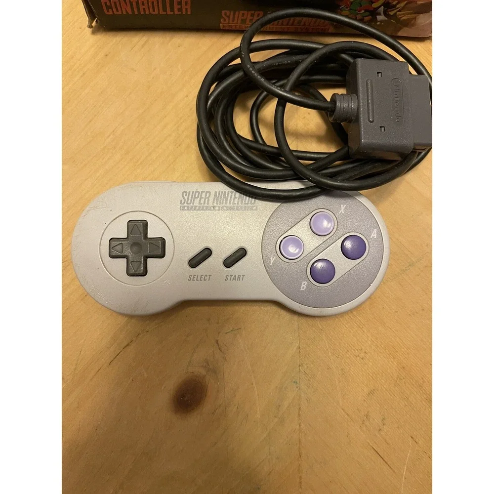 Official SUPER NINTENDO SNES Controller ORIGINAL AUTHENTIC WITH BOX Tested